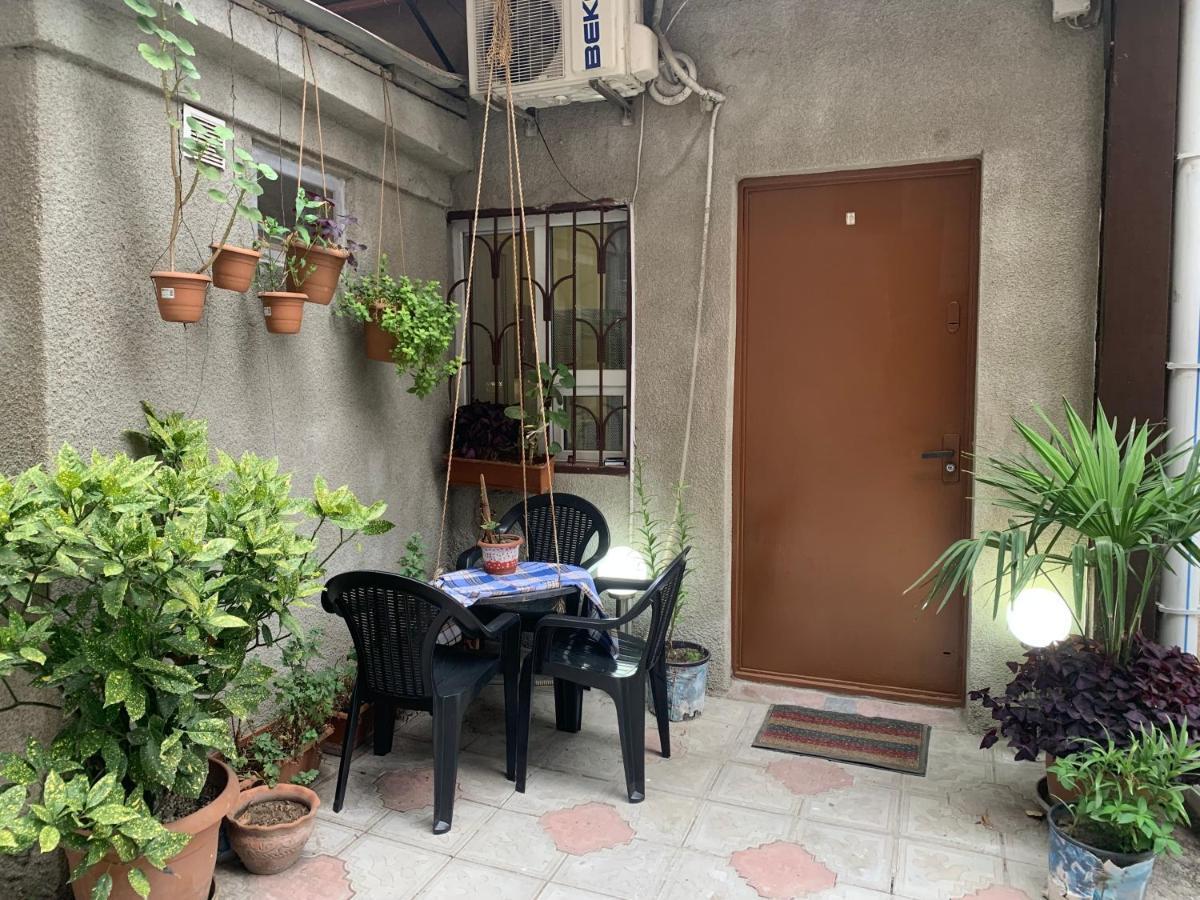 Downtown-Home In The Heart Of Old Tbilisi ภายนอก รูปภาพ